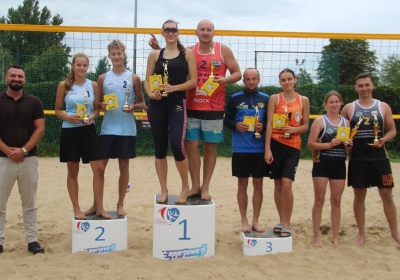 Letnie Grand Prix Chełmna w siatkówce plażowej. Grali też Świecianie