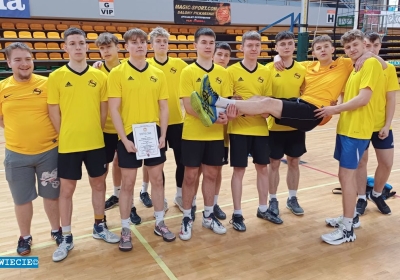 Siatkarze z ZSP Świecie odpadli z „Licealiady” [ZDJĘCIA]