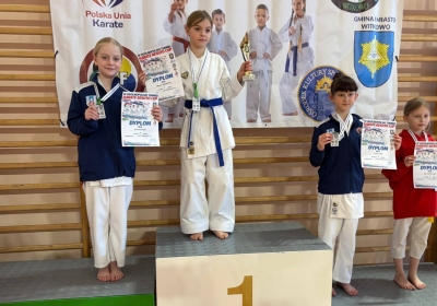 Wysyp medali karateków Yamabushi w Besuto Cup