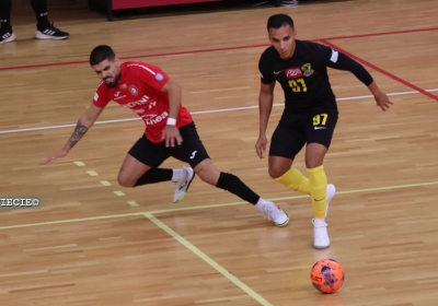 Czerwone Smoki zatrzymały rewelacyjnego beniaminka [ZDJĘCIA]