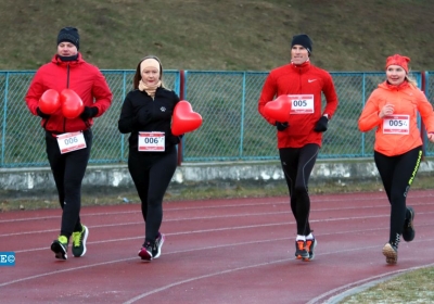 Świętowanie Walentynek zaczęli od wspólnego biegu z zadaniami [ZDJĘCIA]