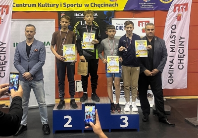Hubert Dalak z Jeżewa świetnie walczył w Chęcinach. Zdobył złoty medal w wadze 48 kg
