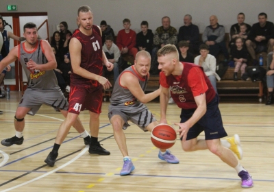 Koszykarze z powiatu zagrali w Memoriale Orzecha w Chełmnie