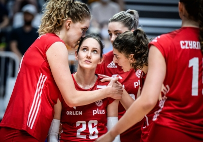 Polki przegrały z Amerykankami po siatkarskim deszczowcu