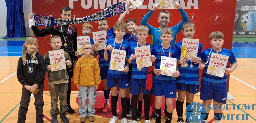 Młodzicy Gromu Osie wygrali turniej „Pomka Cup” w Nowem