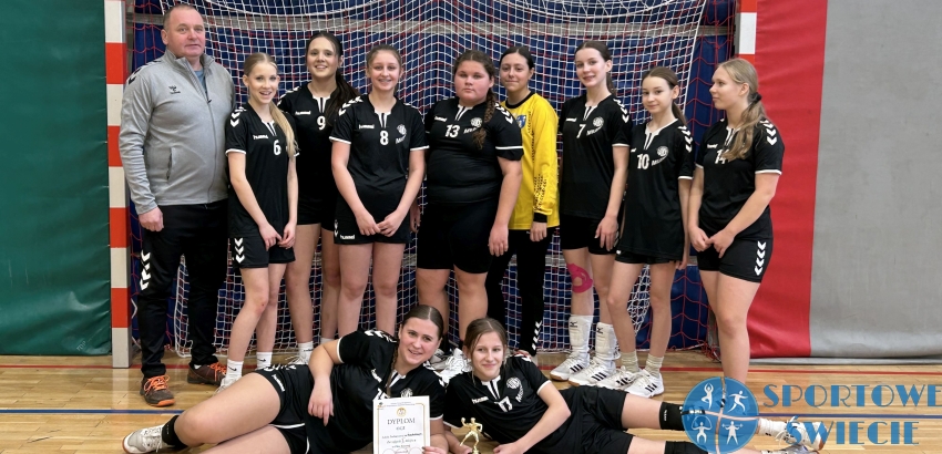 IMS. Szczypiornistki ze Świekatowa najlepsze w powiecie