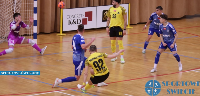 Futsal Świecie wygrał z Ruchem Chorzów i zostaje w ekstraklasie [ZDJĘCIA]