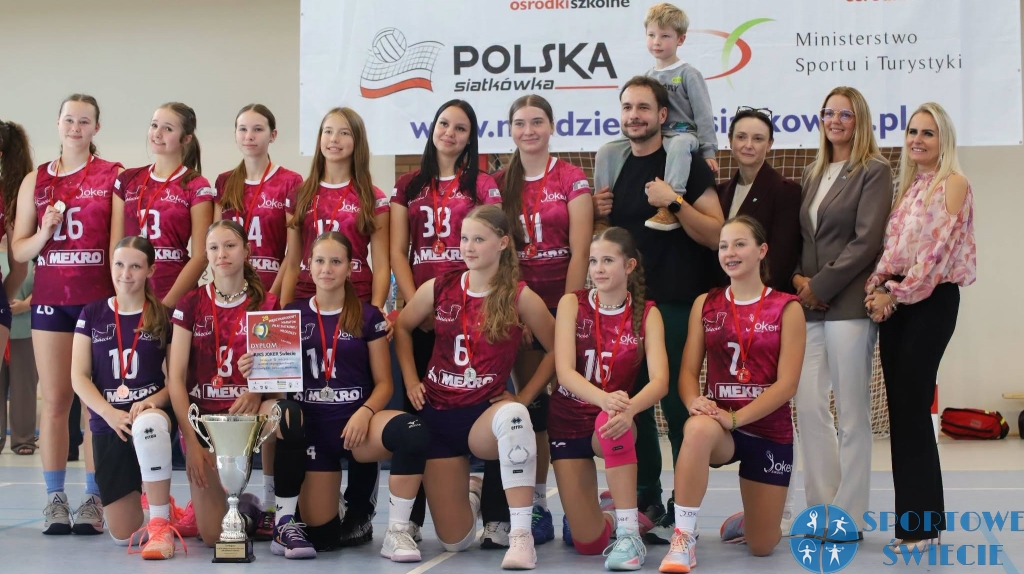 Młodziczki Jokera Świecie grały w maratonie w Łebie. Zajęły 2. miejsce