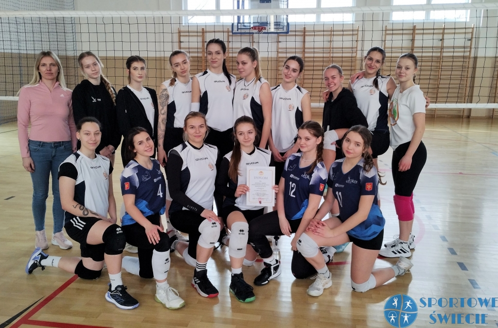 Walentynkowy triumf siatkarek z "Białego"