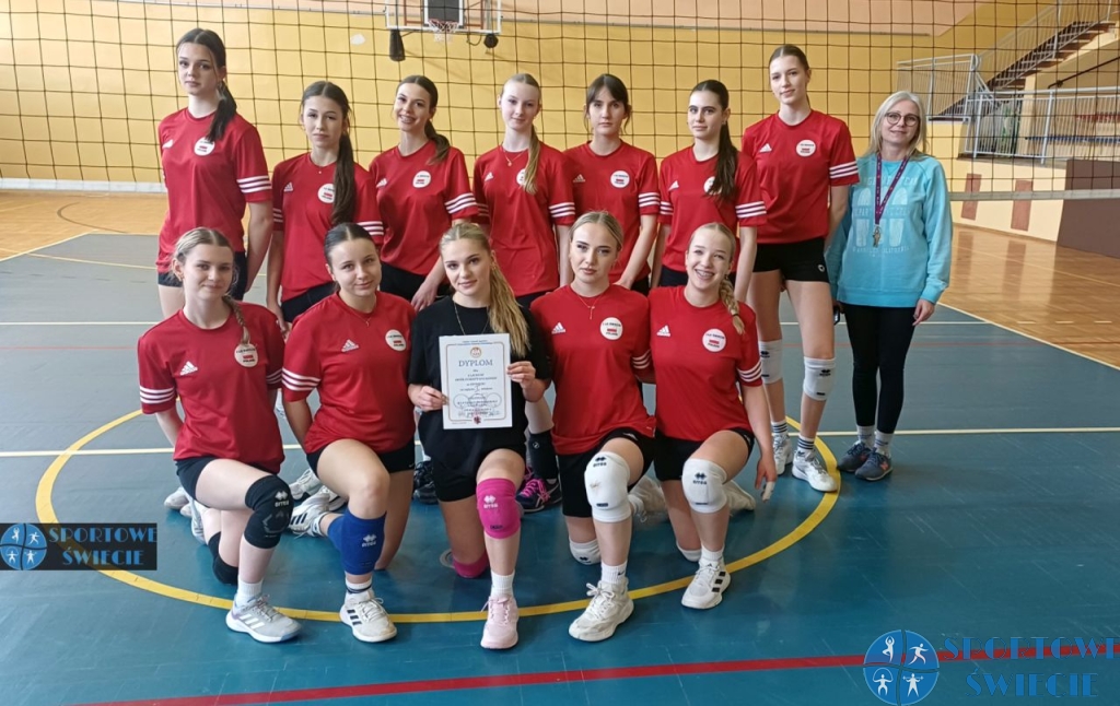 Siatkarki I LO Świecie awansowały do finału wojewódzkiego „Licealiady” [ZDJĘCIA]