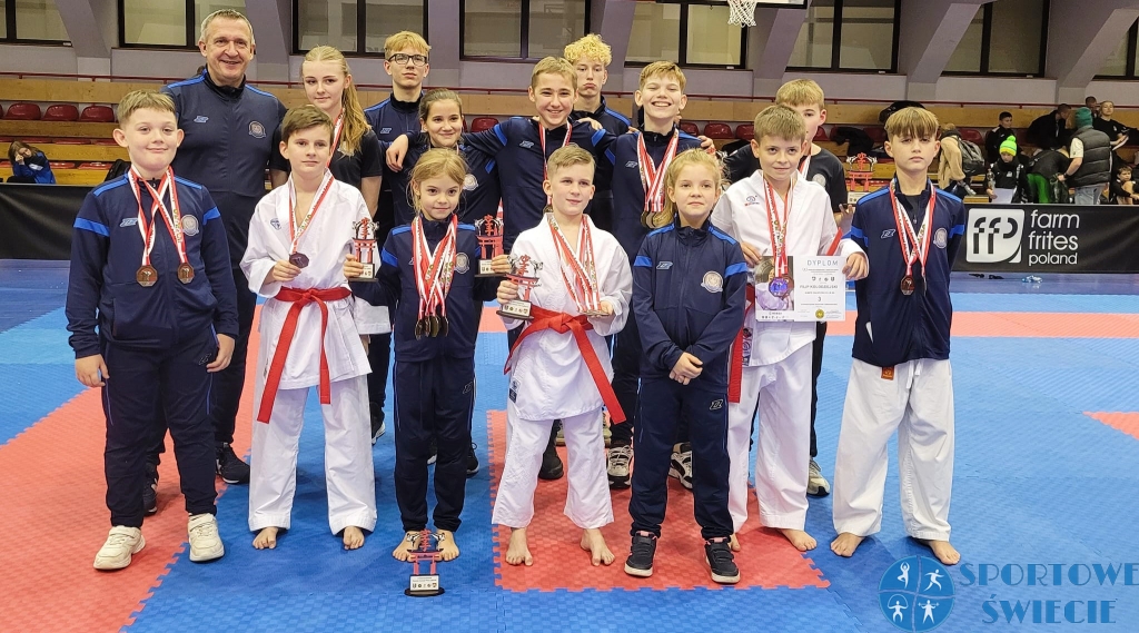 32 medale karateków Yamabushi w Grand Prix Lęborka