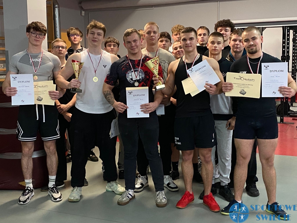 Fabian Sarnowski i Dominik Predel największymi siłaczami w ZSP w Świeciu