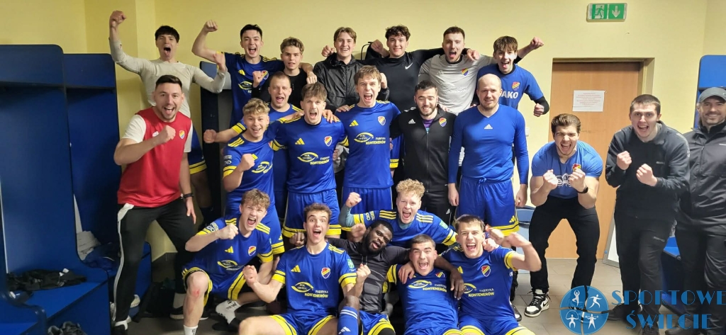 Pomorzanin Serock przywiózł trzy „oczka” z Bydgoszczy