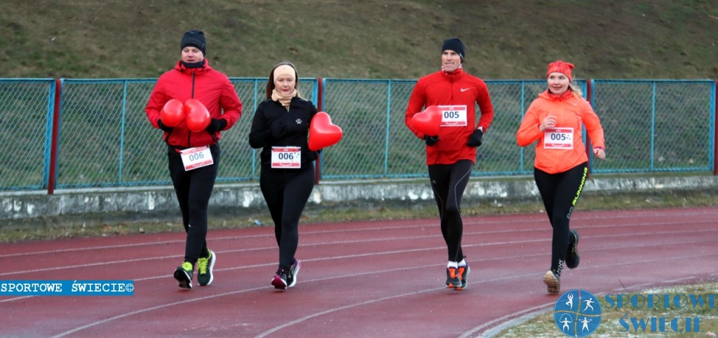 Świętowanie Walentynek zaczęli od wspólnego biegu z zadaniami [ZDJĘCIA]