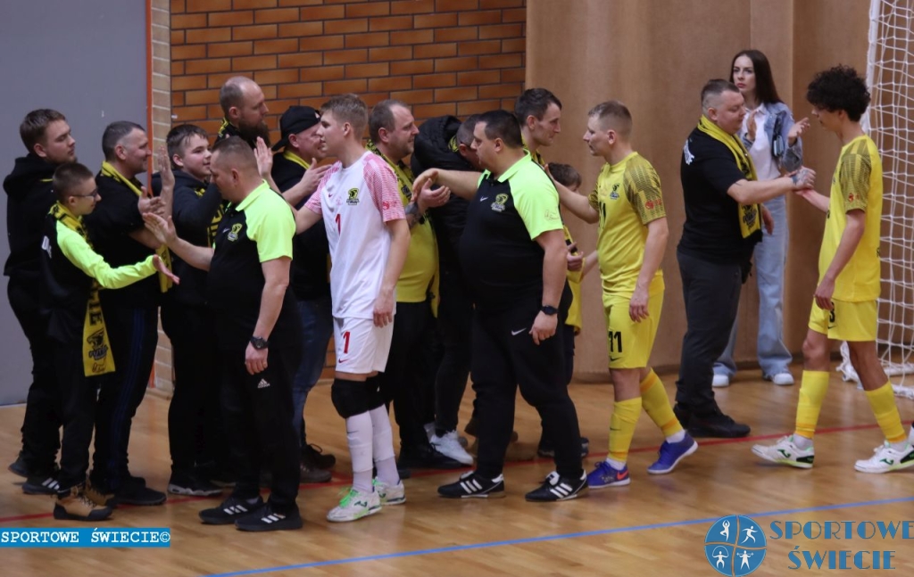 Ostre strzelanie czołowej „trójki”. Futsal Świecie przekroczył "setkę"
