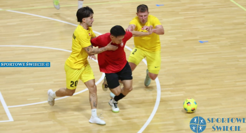 Ostatni sprawdzian na plus. Futsal Świecie wygrał z Red Dragons Pniewy [ZDJĘCIA]