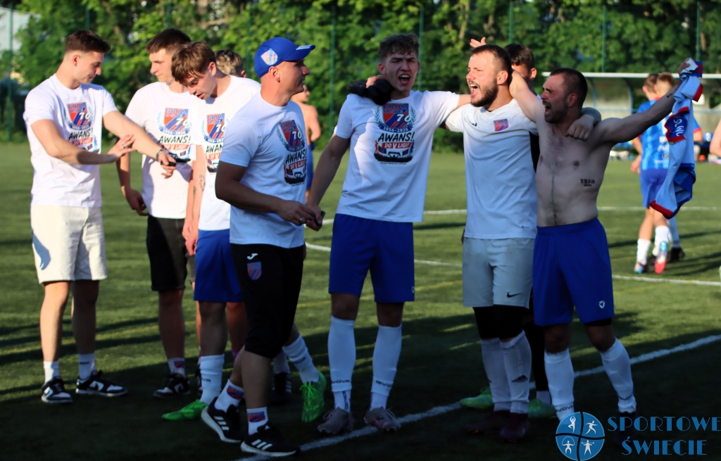 Trener i liderzy Gromu Osie z nowymi kontraktami