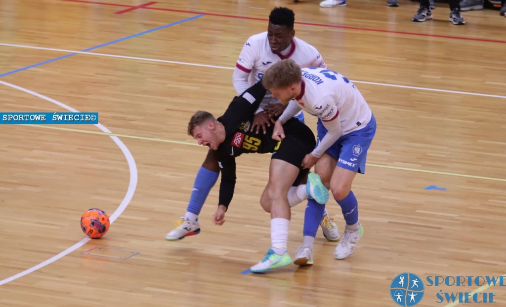 Dreman Opole zbliżył się do Świeckich Panter przed rewanżem [WIDEO]