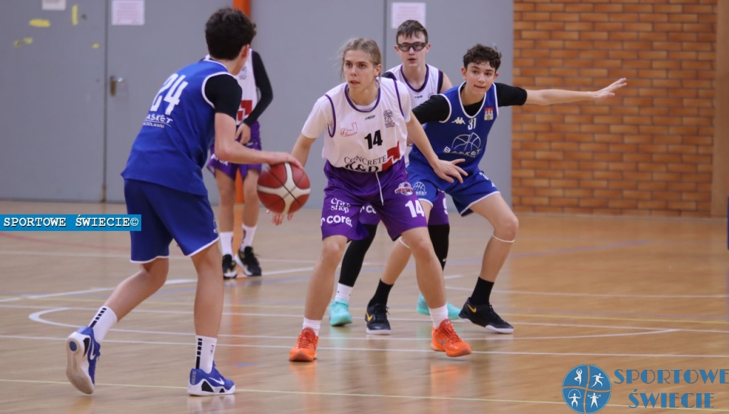 ŚKK U14 Świecie przegrał po walce rewanż z Basketem Włocławek [ZDJĘCIA]