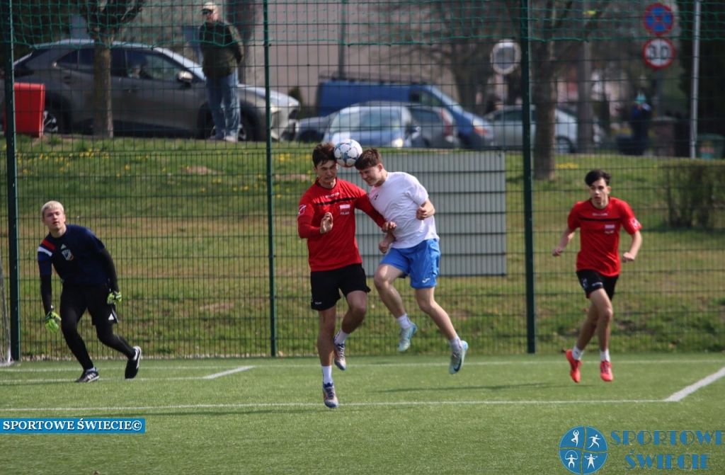 Zacięta piłkarska „Licealiada”. I LO Świecie mistrzem [ZDJĘCIA]