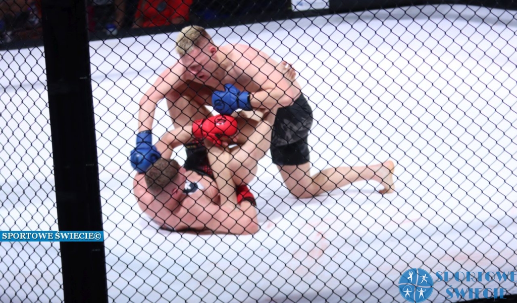 Gala rozgrzała kibiców – były dobre bitki, krew i nokauty [ZDJĘCIA]