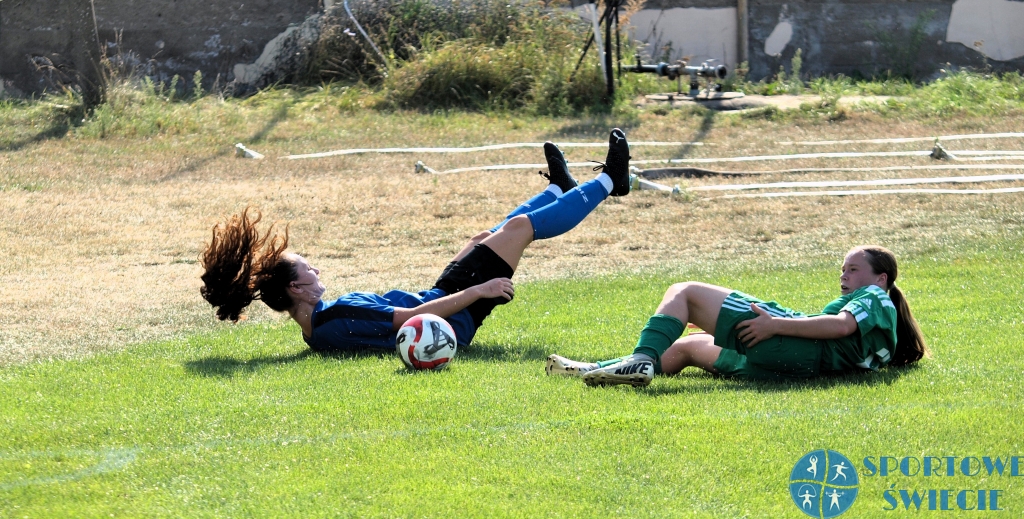 Piłkarki Strażaka Przechowo przegrały z Lechią Gdańsk [ZDJĘCIA]