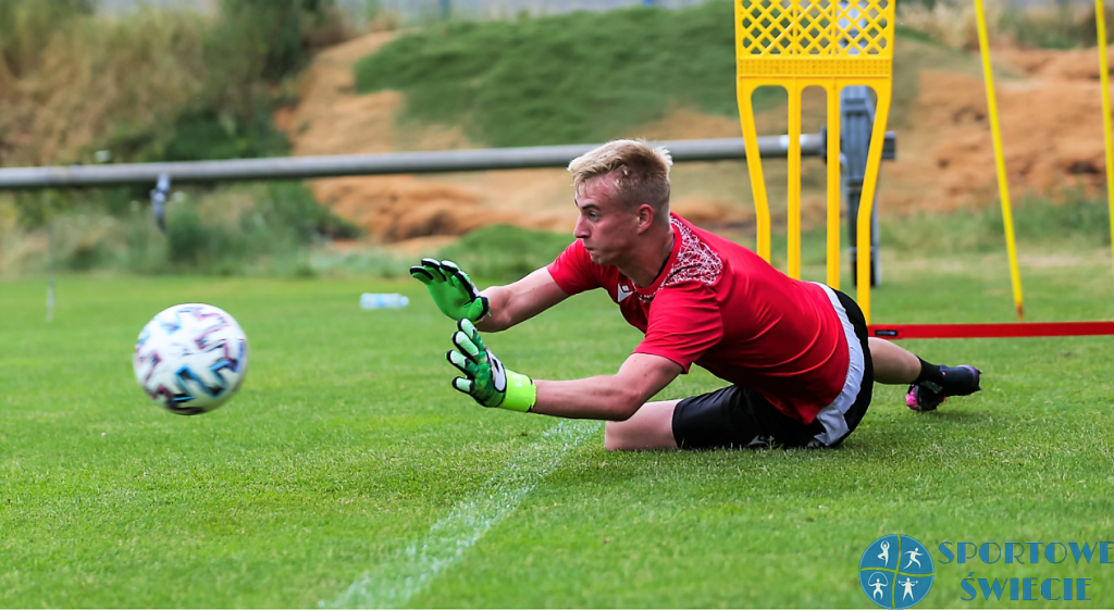 Karol Drażdżewski znów we Wdzie. Zastąpi kontuzjowanego Mieszka Maternę