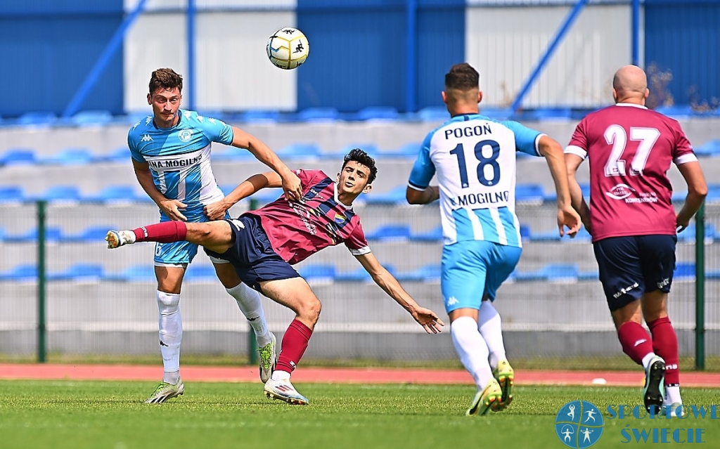 Pierwsza delegacja na zero – Pomorzanin przegrał w Mogilnie [WIDEO]